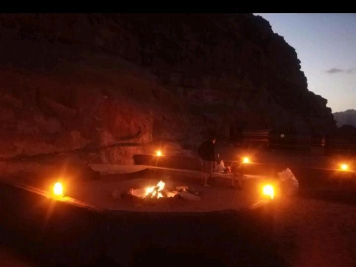 Wadi Rum Fun Time Tour'S Ngoại thất bức ảnh
