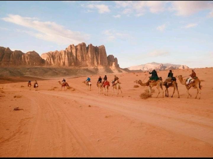 Wadi Rum Fun Time Tour'S Ngoại thất bức ảnh